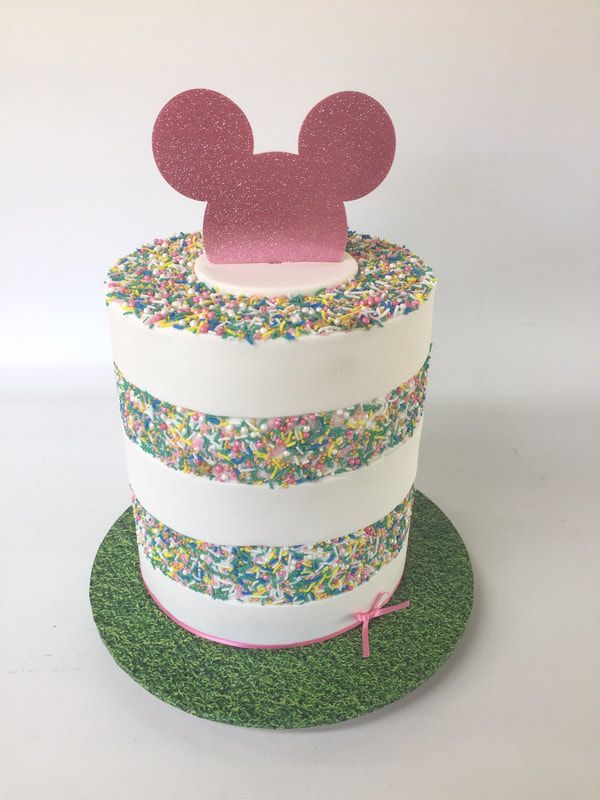 Mickey sprinkle cake